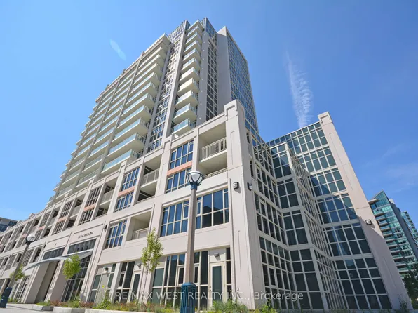 35 Bastion St #1915, Toronto, ON M5V 0C2