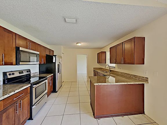 4th image of 5949 Coy Glen Way