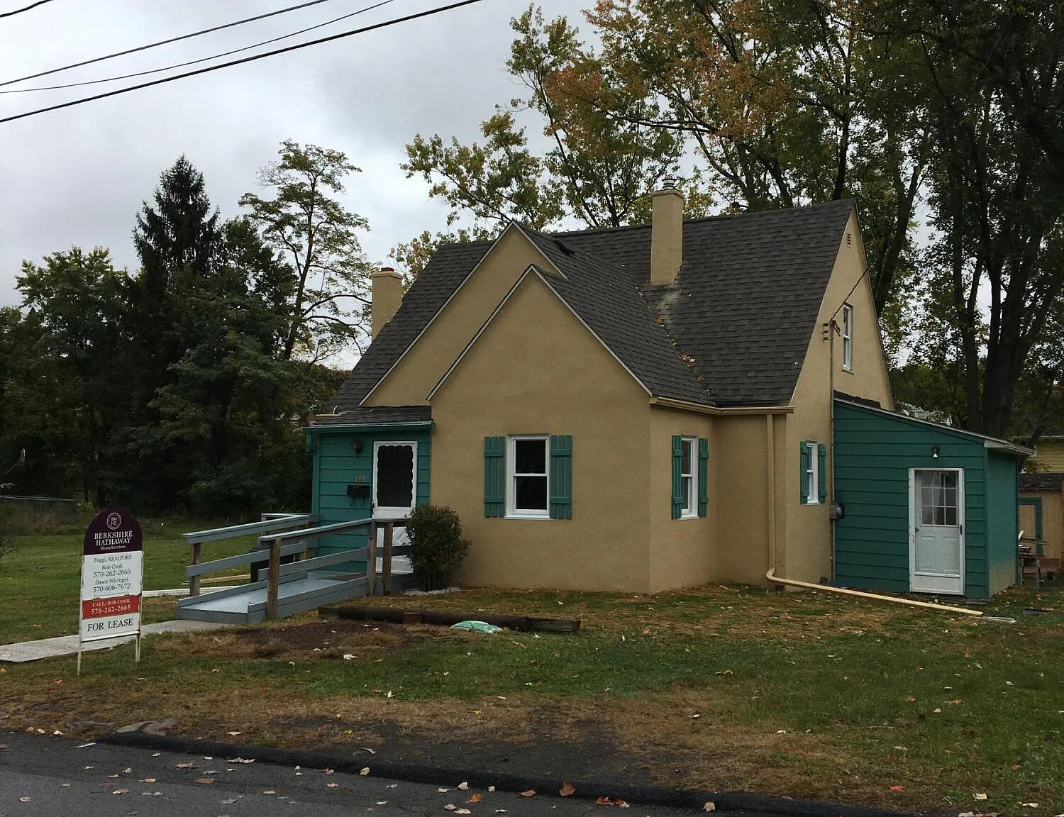 4 bed, 1272 sqft, $1,700 — Photo 2