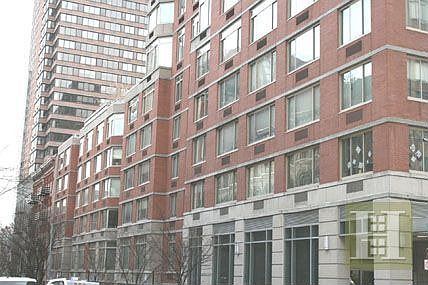 2nd image of 1510 Lexington Ave Ph T