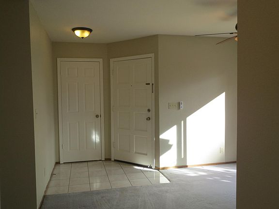 3rd image of 371 Boynton Ave