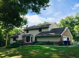 5360 Richland Rd, Gibsonia, PA 15044