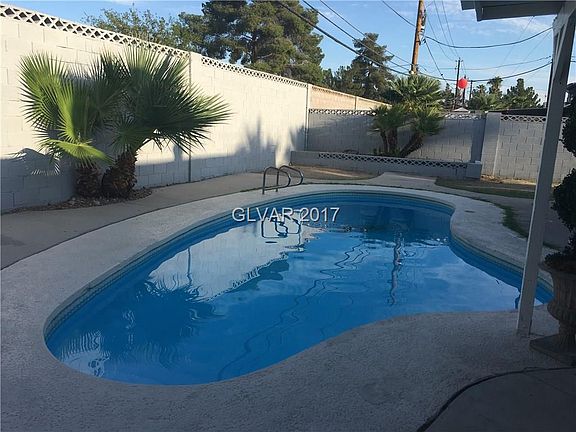 5th image of 2912 Black Forest Dr