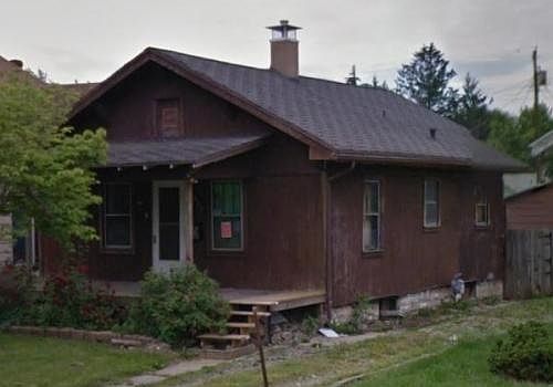 1st image of 2037 Plum St