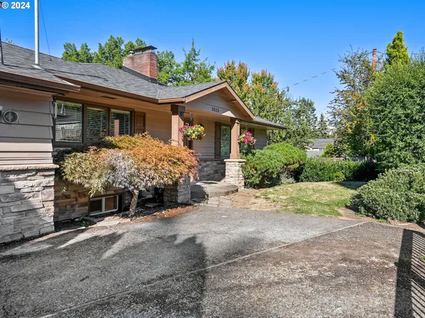 5525 SW Florida St, Portland, OR 97219