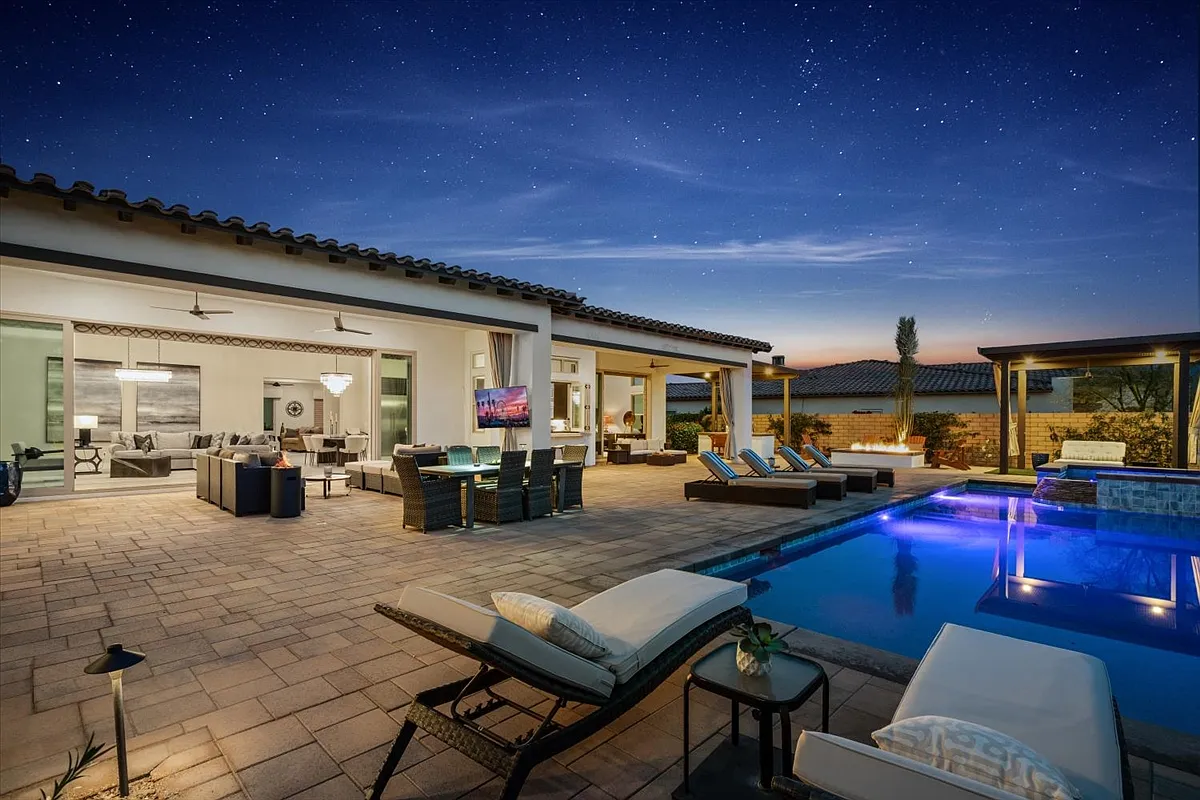 4 bed, 4154 sqft, $25,000 — Photo 3