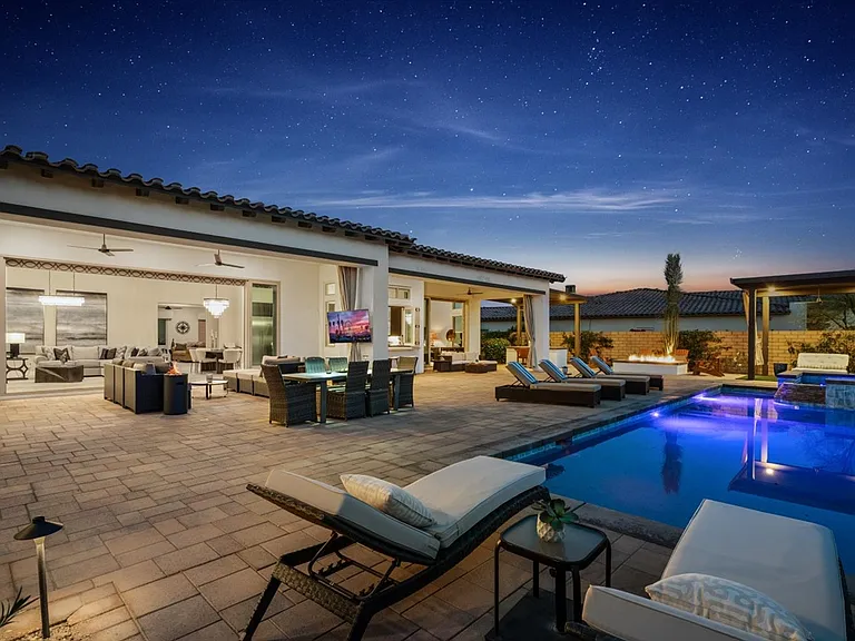 54770 Cavalcade Ct — Photo 3