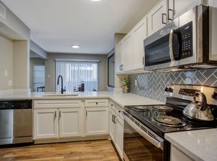 Verlaine on the Parkway, Dallas, TX 75254