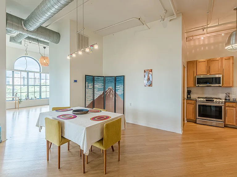 395 Central Park Pl NE #720 — Photo 11