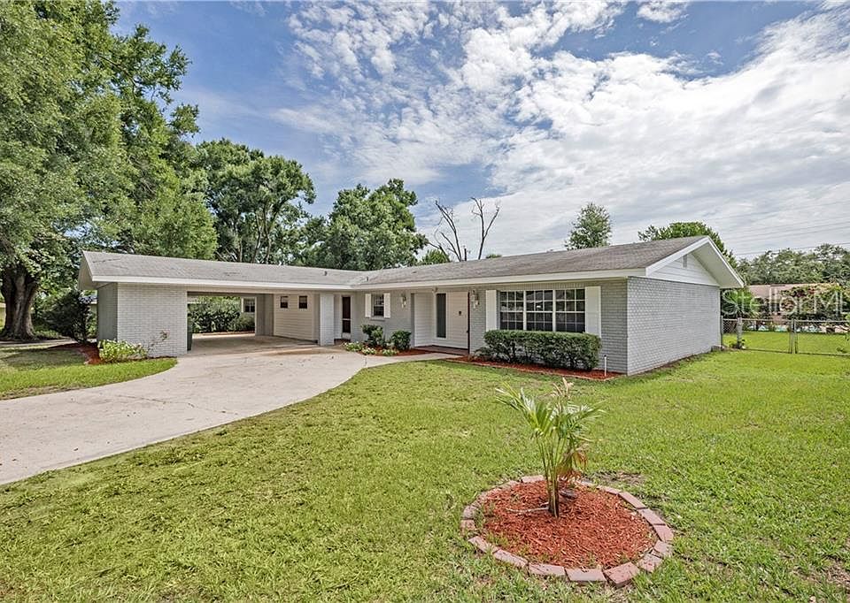 1st image of 304 Skyland Dr