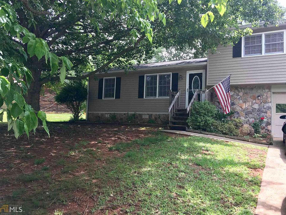 1st image of 4640 Cedar Brook Dr SE #15