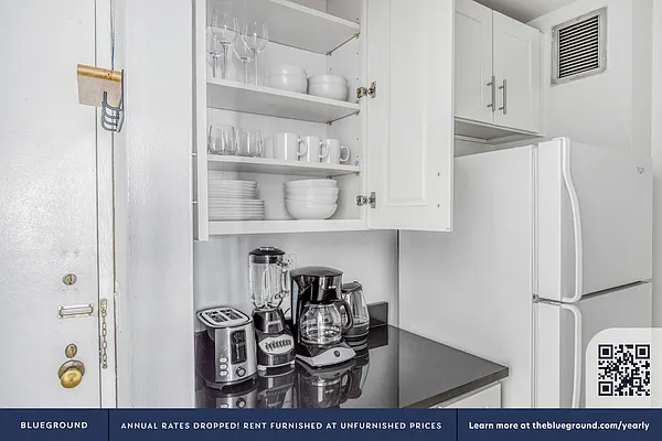 Rented by The Blueground | media 8