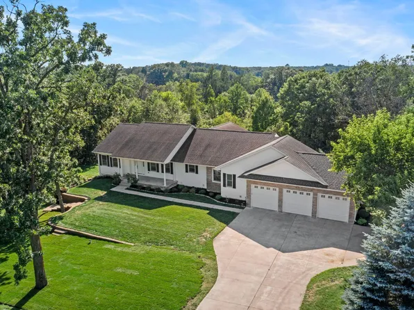 20430 Cottonwood St NW, Oak Grove, MN 55011