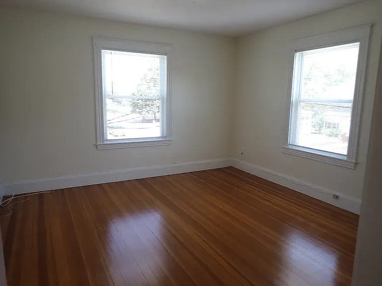 265 Ash St #2 — Photo 8