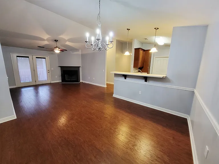 339 Westbend Dr — Photo 12