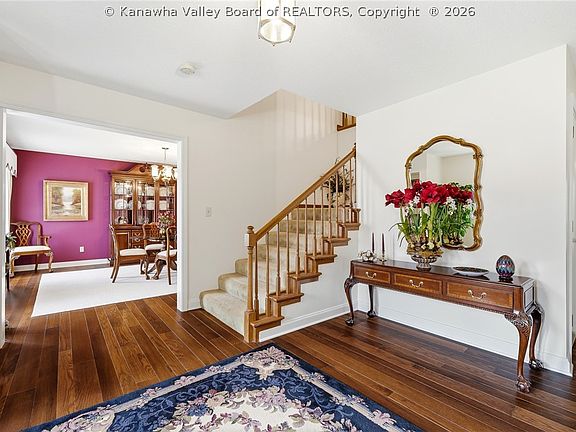 4th image of 404 Woodbridge Dr