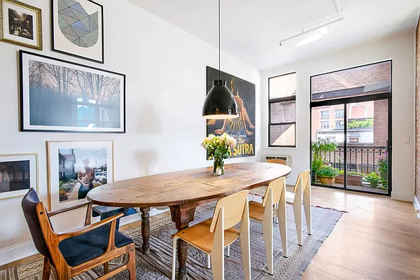 Sold by Compass | media 2