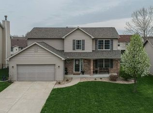 1520 Estate Dr, Normal, IL 61761