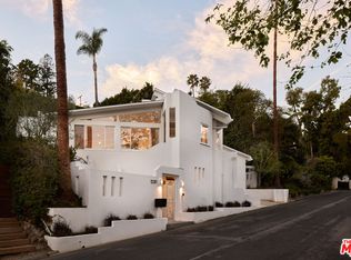 12317 Rochedale Ln, Los Angeles, CA 90049