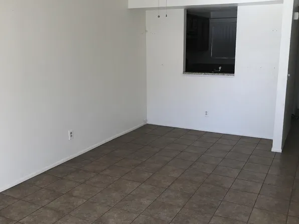 2821 E Kathleen Rd APT 101, Phoenix, AZ 85032