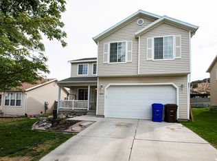 4002 E Ofallons Way, Eagle Mountain, UT 84005