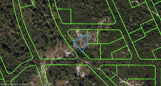 1st image of 292 Vanguards Dr
