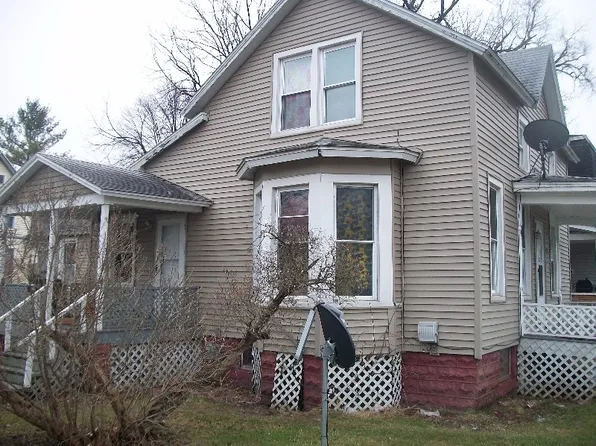 420 N Van Buren St, Bay City, MI 48708