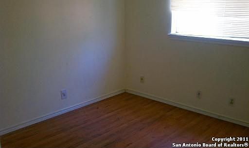 4th image of 13110 Woller Path