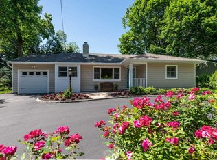 77 Cove Rd, Huntington, NY 11743