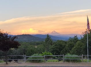 15943 Antioch Rd, White city, OR 97503