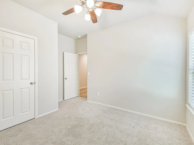 2135 Twisted Cedar Ct — Photo 23