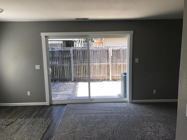 6036 S Willow Way — Photo 12