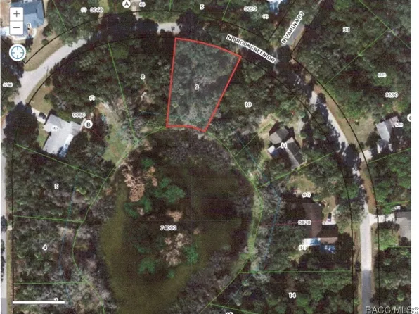 5916 N Brookgreen Dr, Crystal River, FL 34428