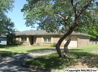 1520 15th Ave SW, Decatur, AL 35601