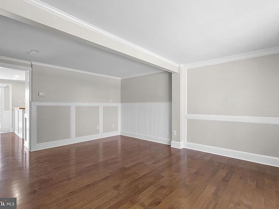 4th image of 37 Shelldrake Ct