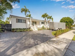 2022 SW 82nd Ct, Miami, FL 33155