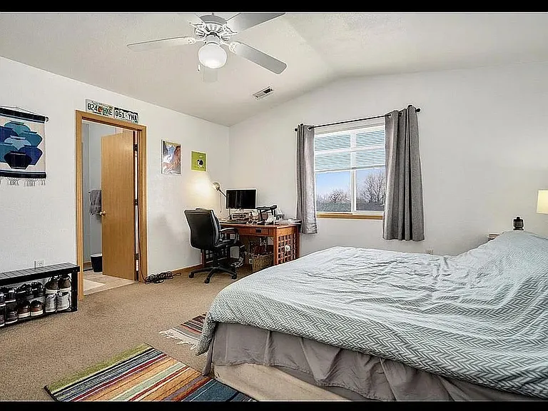 850 S Overland Trl #18 — Photo 11