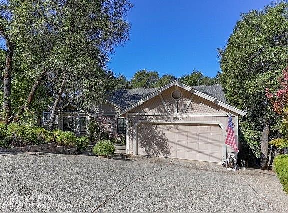 2nd image of 13084 Lake Wildwood Dr
