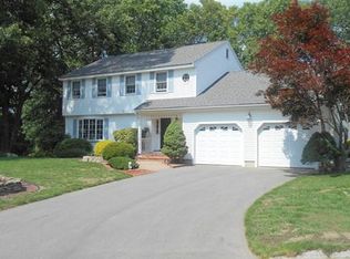 6 Michael Ln, Haverhill, MA 01830