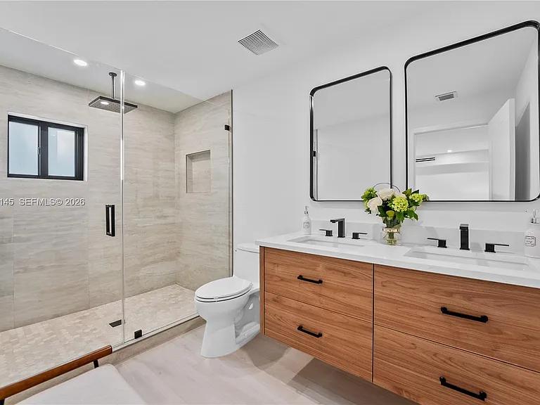 1420 SW 17th St — Photo 31