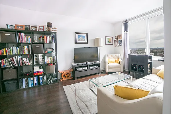 Rented by Spire Group | media 2