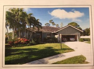 5590 Cypress Tree Ct, Palm Beach Gardens, FL 33418