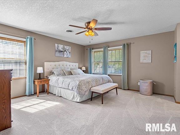 5th image of 4745 Mayfield Dr