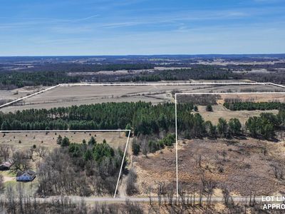 Handrich Rd, Waupaca, WI, 54981