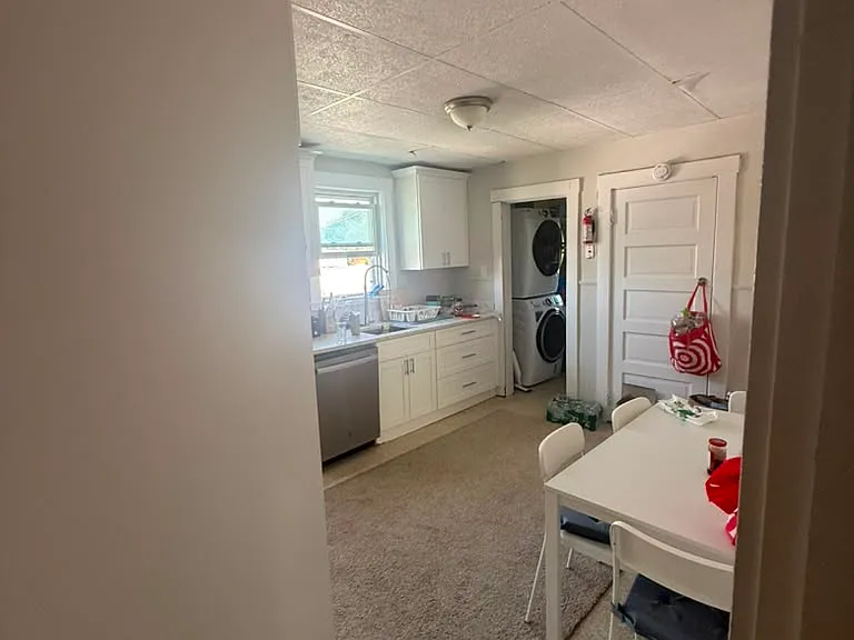 50 Lambert St #3 — Photo 2