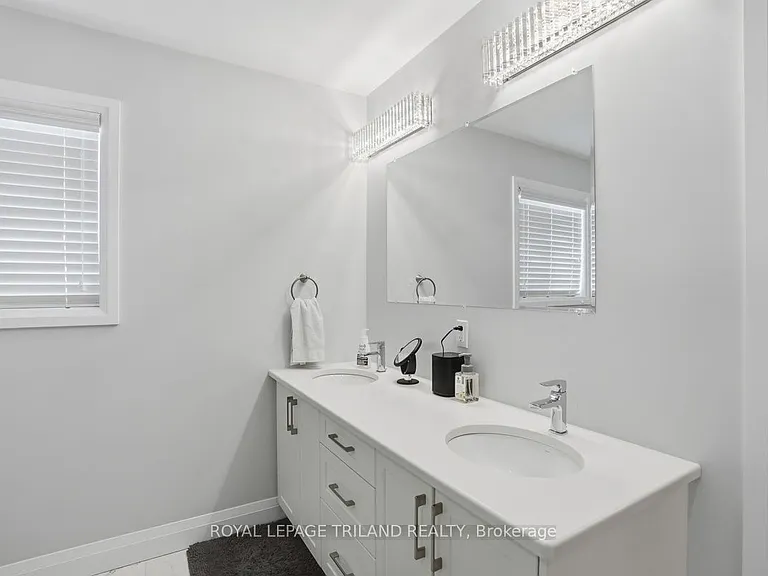 3601 Lynds St — Photo 33