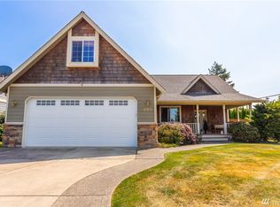 899 N Park St, Lynden, WA 98264