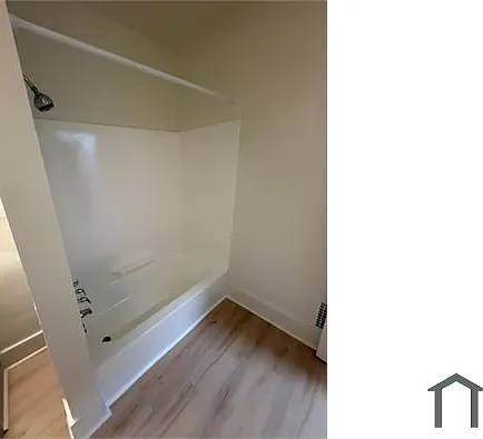 15762 Winthrop St — Photo 13