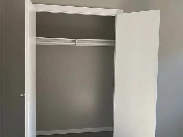 5143 Clara St — Photo 12