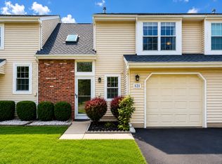 121 Harrow Dr, Somerset, NJ 08873